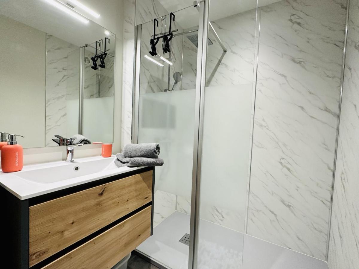 Appartement Renove A Neuf Avec Vue Imprenable Sur La Baie Des Sables D Olonne 6 Pers Les Sables-d'Olonne Bagian luar foto